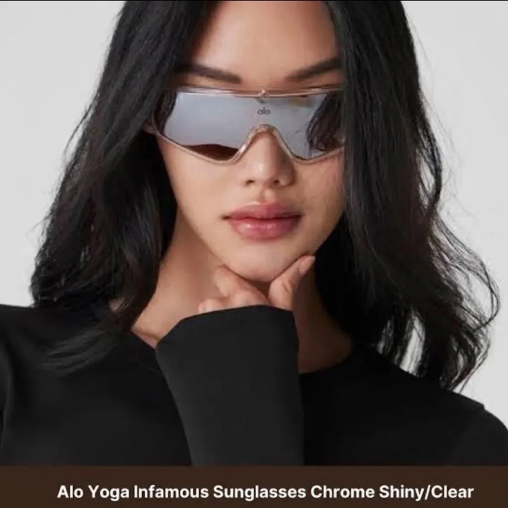Alo Yoga Infamous Sunglasses Chrome Shiny/Clear
